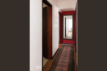 Corredor de apartamento para alugar com 3 quartos, 110m² em Jardim Paulista, São Paulo