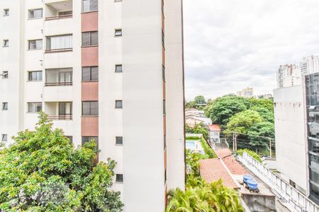 Varanda de kitnet/studio para alugar com 1 quarto, 32m² em Pinheiros, São Paulo