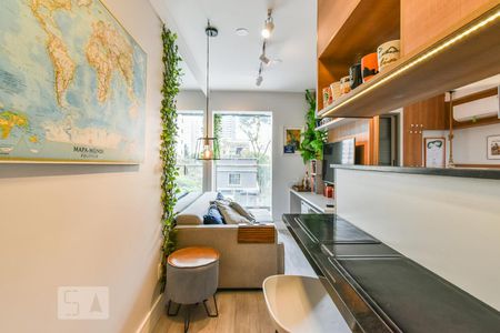 Sala de kitnet/studio para alugar com 1 quarto, 32m² em Pinheiros, São Paulo