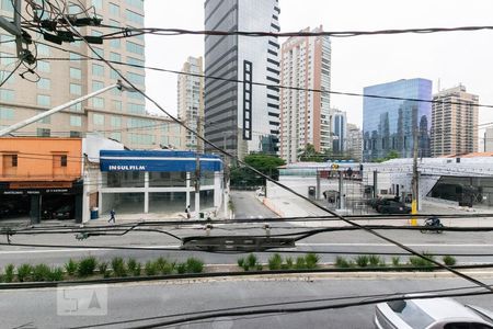 Apartamento à venda com 94m², 2 quartos e sem vagaVista