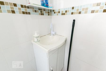 Apartamento à venda com 94m², 2 quartos e sem vagaBanheiro do Quarto 1 - Torneira