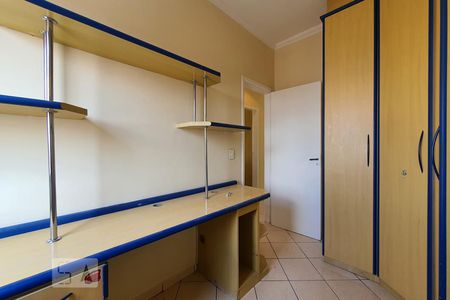 Apartamento para alugar com 64m², 3 quartos e 2 vagasQuarto 2