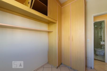 Apartamento para alugar com 64m², 3 quartos e 2 vagasQuarto 3