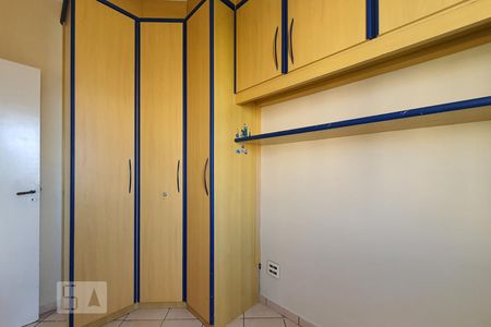 Apartamento para alugar com 64m², 3 quartos e 2 vagasQuarto 2