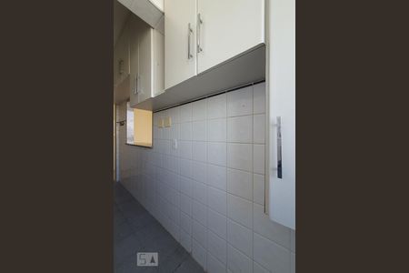 Apartamento para alugar com 64m², 3 quartos e 2 vagasÁrea de serviço