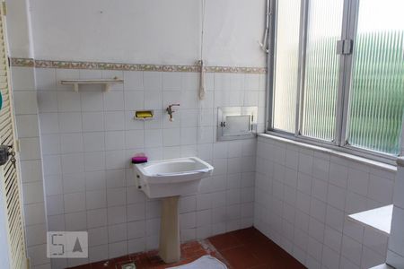 Apartamento à venda com 95m², 3 quartos e sem vagaÁrea de Serviço