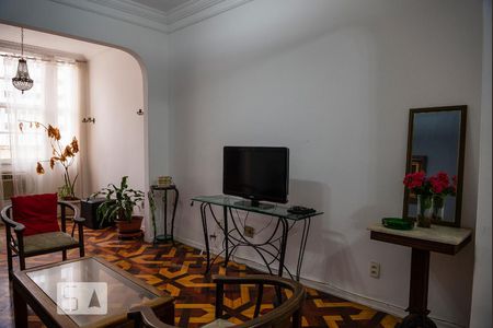 Apartamento para alugar com 3 quartos, 128m² em Copacabana, Rio de Janeiro