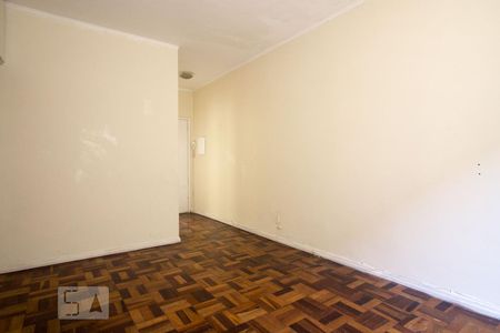Sala de apartamento à venda com 2 quartos, 51m² em Santa Cecília, Porto Alegre