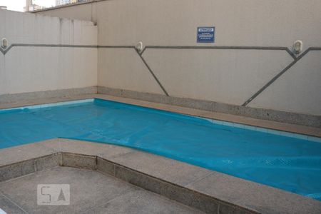 Apartamento para alugar com 110m², 3 quartos e 2 vagas Apartamento para alugar com 110m², 3 quartos e 2 vagasÁrea comum - Piscina
