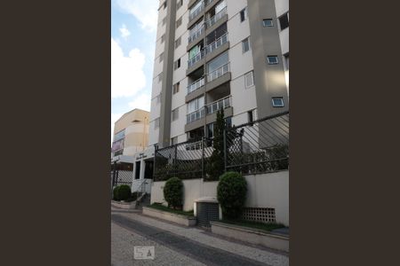 Apartamento para alugar com 110m², 3 quartos e 2 vagas Apartamento para alugar com 110m², 3 quartos e 2 vagasFachada