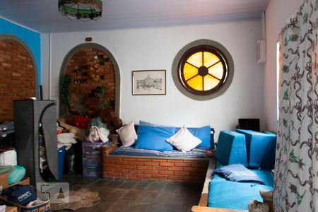 Casa à venda com 242m², 2 quartos e 2 vagasSala 3