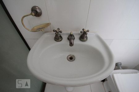 Apartamento para alugar com 134m², 3 quartos e 1 vagaBanheiro da Suíte 2