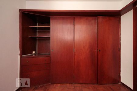 Apartamento para alugar com 134m², 3 quartos e 1 vagaSuíte 1
