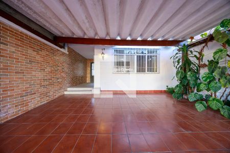 Casa à venda com 150m², 3 quartos e 2 vagas Casa à venda com 150m², 3 quartos e 2 vagasGaragem