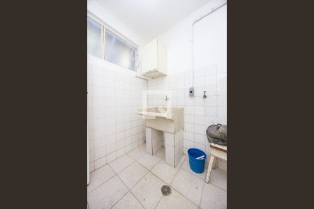 Casa à venda com 150m², 3 quartos e 2 vagas Casa à venda com 150m², 3 quartos e 2 vagasÁrea de Serviço