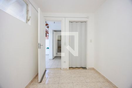 Casa à venda com 150m², 3 quartos e 2 vagas Casa à venda com 150m², 3 quartos e 2 vagasEdícula