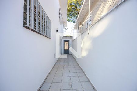 Casa à venda com 150m², 3 quartos e 2 vagas Casa à venda com 150m², 3 quartos e 2 vagasQuintal