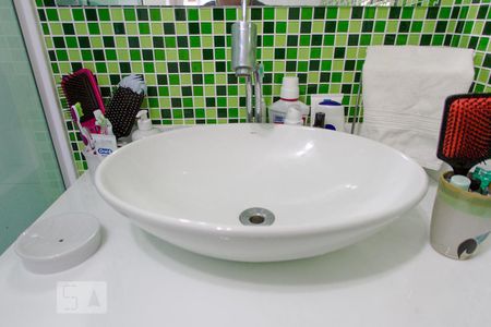 Apartamento à venda com 130m², 4 quartos e 2 vagasPia da Suíte