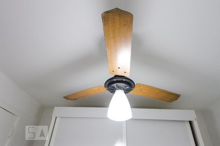 Apartamento à venda com 130m², 4 quartos e 2 vagasQuarto 2