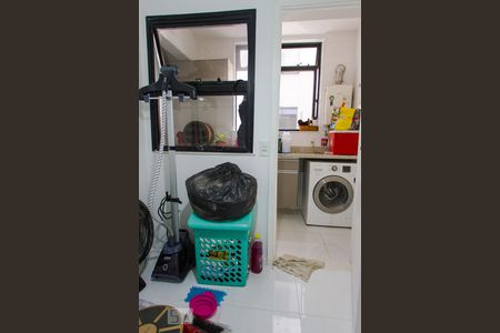 Apartamento à venda com 130m², 4 quartos e 2 vagasQuarto 2