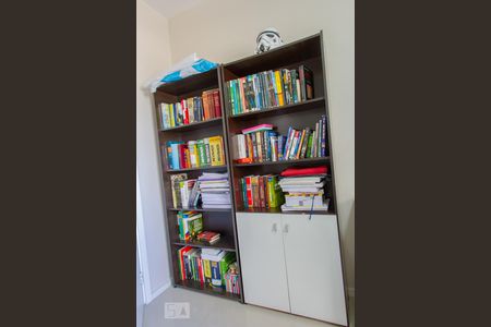 Apartamento à venda com 130m², 4 quartos e 2 vagasQuarto 1