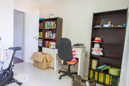 Apartamento à venda com 130m², 4 quartos e 2 vagasQuarto 1