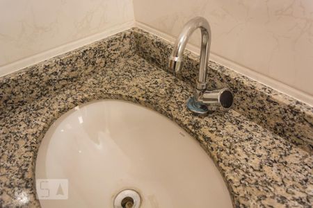 Apartamento para alugar com 86m², 3 quartos e 1 vaga Apartamento para alugar com 86m², 3 quartos e 1 vagaDetalhe do Banheiro da Suite