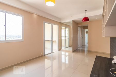 Sala de apartamento para alugar com 3 quartos, 72m² em Tamboré, Barueri
