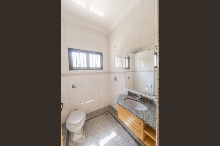 Lavabo de casa para alugar com 4 quartos, 280m² em Chácara Santo Antônio (zona Leste), São Paulo