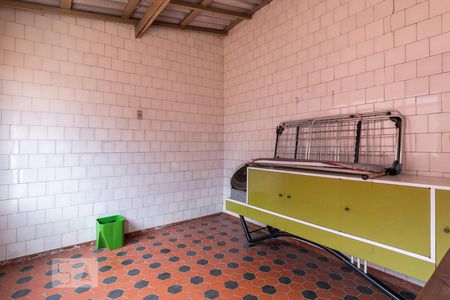 Casa à venda com 199m², 3 quartos e 4 vagas Casa à venda com 199m², 3 quartos e 4 vagasQuintal