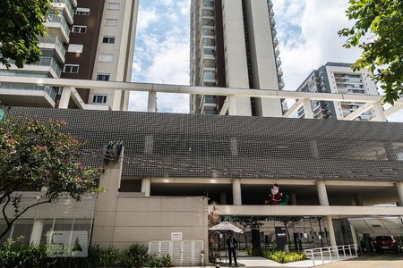 Apartamento à venda com 71m², 2 quartos e 1 vaga Apartamento à venda com 71m², 2 quartos e 1 vagaFachada