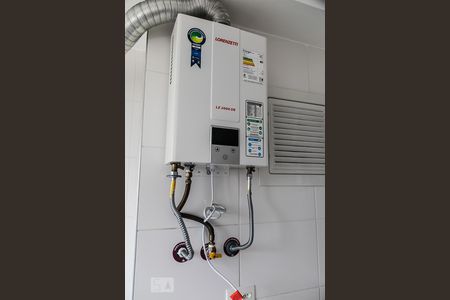 Apartamento à venda com 71m², 2 quartos e 1 vaga Apartamento à venda com 71m², 2 quartos e 1 vagaDetalhe área de serviço