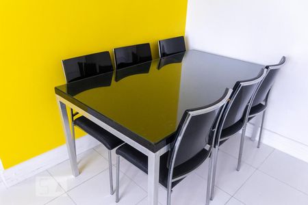 Sala de apartamento para alugar com 2 quartos, 56m² em Dos Casa, São Bernardo do Campo