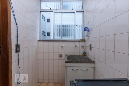 Casa de condomínio à venda com 96m², 3 quartos e 1 vagaÁrea de Serviço