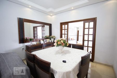 Sala de casa à venda com 3 quartos, 90m² em Vila Fachini, São Paulo