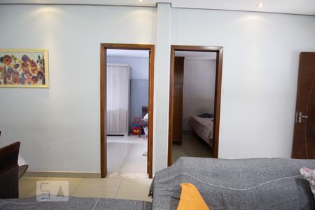 Sala de casa à venda com 3 quartos, 90m² em Vila Fachini, São Paulo