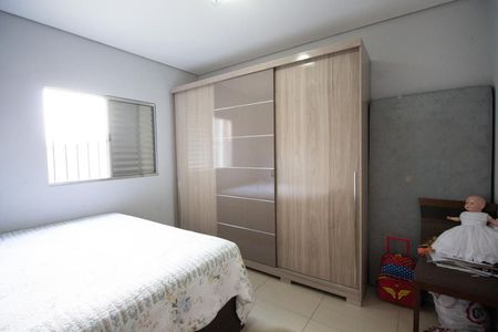 Quarto de casa à venda com 3 quartos, 90m² em Vila Fachini, São Paulo