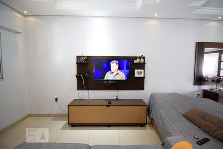 Sala de casa à venda com 3 quartos, 90m² em Vila Fachini, São Paulo