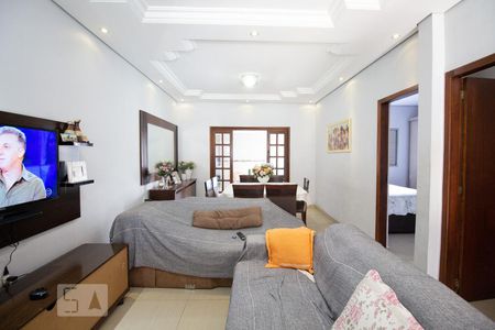 Sala de casa à venda com 3 quartos, 90m² em Vila Fachini, São Paulo