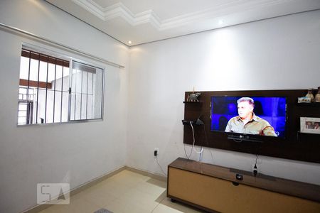 Sala de casa à venda com 3 quartos, 90m² em Vila Fachini, São Paulo