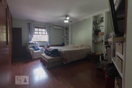 Casa à venda com 310m², 4 quartos e 5 vagasQuarto 4