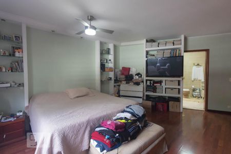 Casa à venda com 310m², 4 quartos e 5 vagasQuarto 4