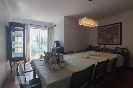 Casa à venda com 310m², 4 quartos e 5 vagasSala de Jantar
