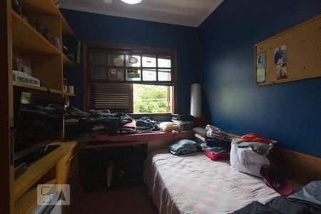 Casa à venda com 310m², 4 quartos e 5 vagasQuarto 2