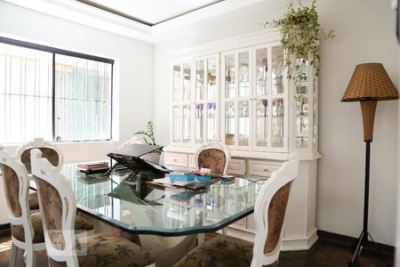 Sala de casa à venda com 6 quartos, 430m² em Cidade Vargas, São Paulo