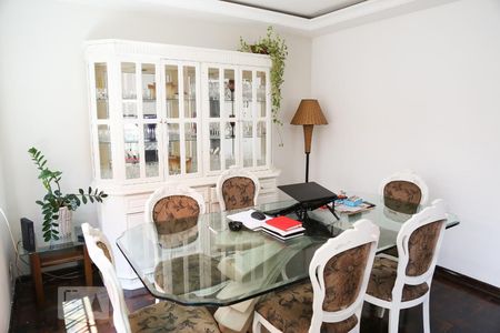 Sala de casa à venda com 6 quartos, 430m² em Cidade Vargas, São Paulo