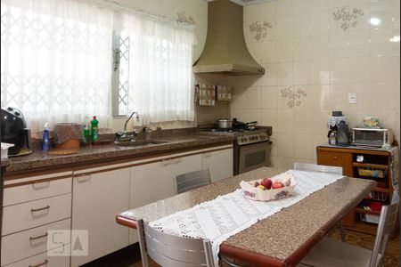 Cozinha de casa à venda com 6 quartos, 470m² em Vila Santana, São Paulo