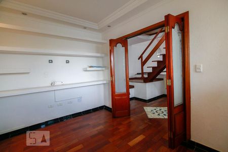 Quarto reversível de casa à venda com 4 quartos, 200m² em Jardim Record, São Paulo