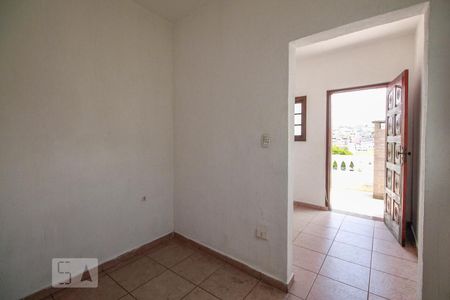 Casa à venda com 200m², 4 quartos e sem vagaQuarto de serviço