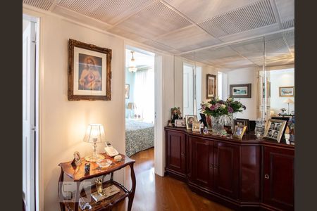 Apartamento à venda com 170m², 2 quartos e 1 vagaCorredor